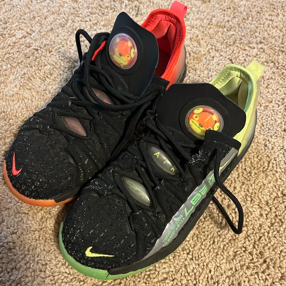 LeBron Size 5